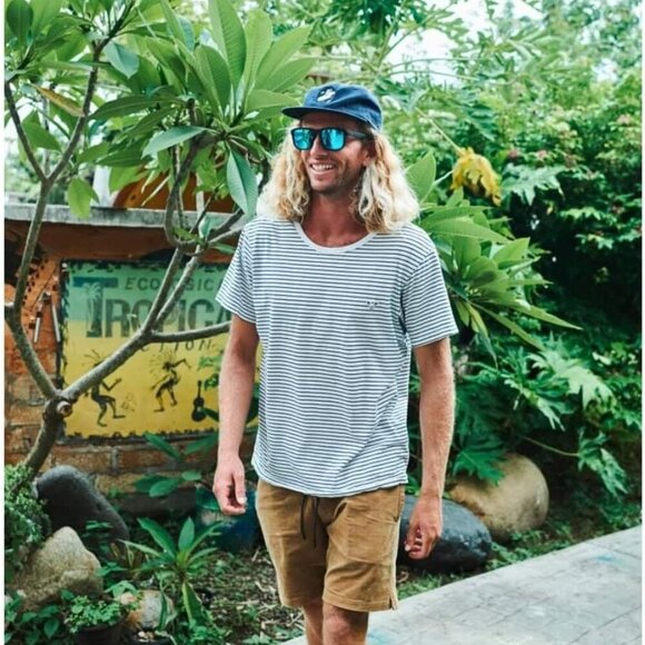 Women's Sunglasses Polarized Cat-Eye UV Protection Oversized Beach Shades - Picture 5 of 5